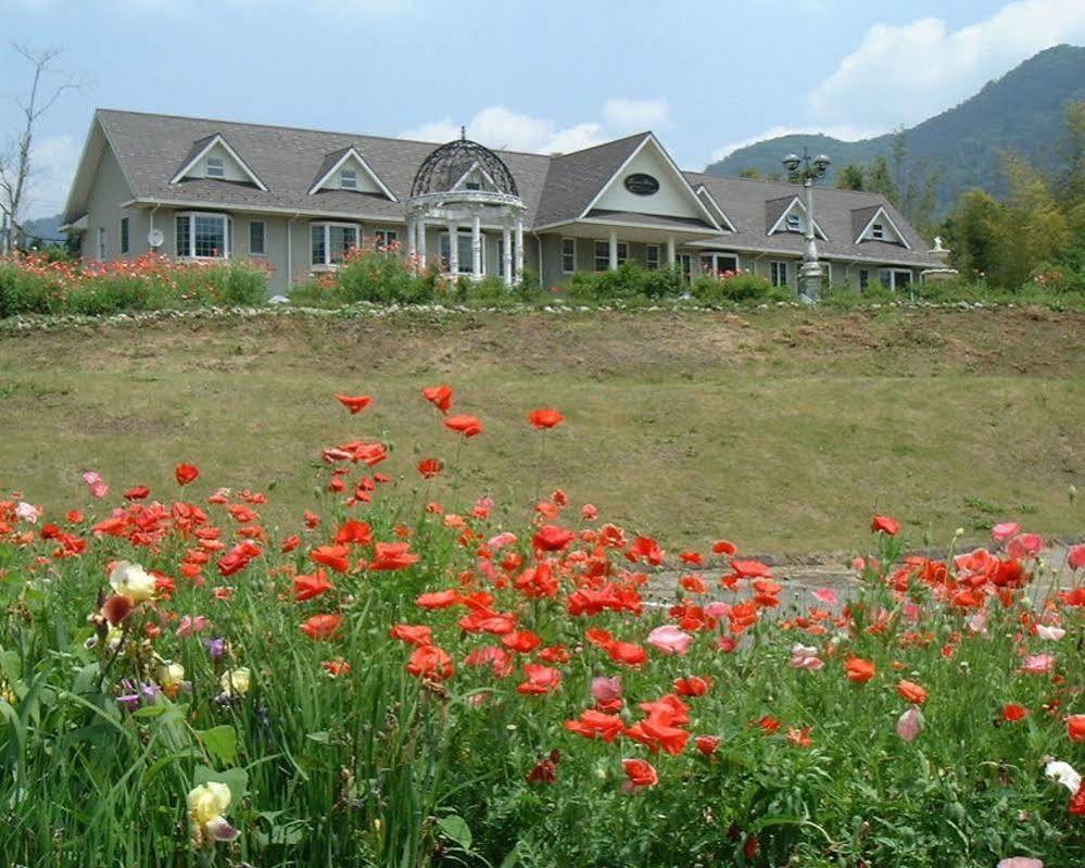 Condominium Square Hills Nikkō Luaran gambar